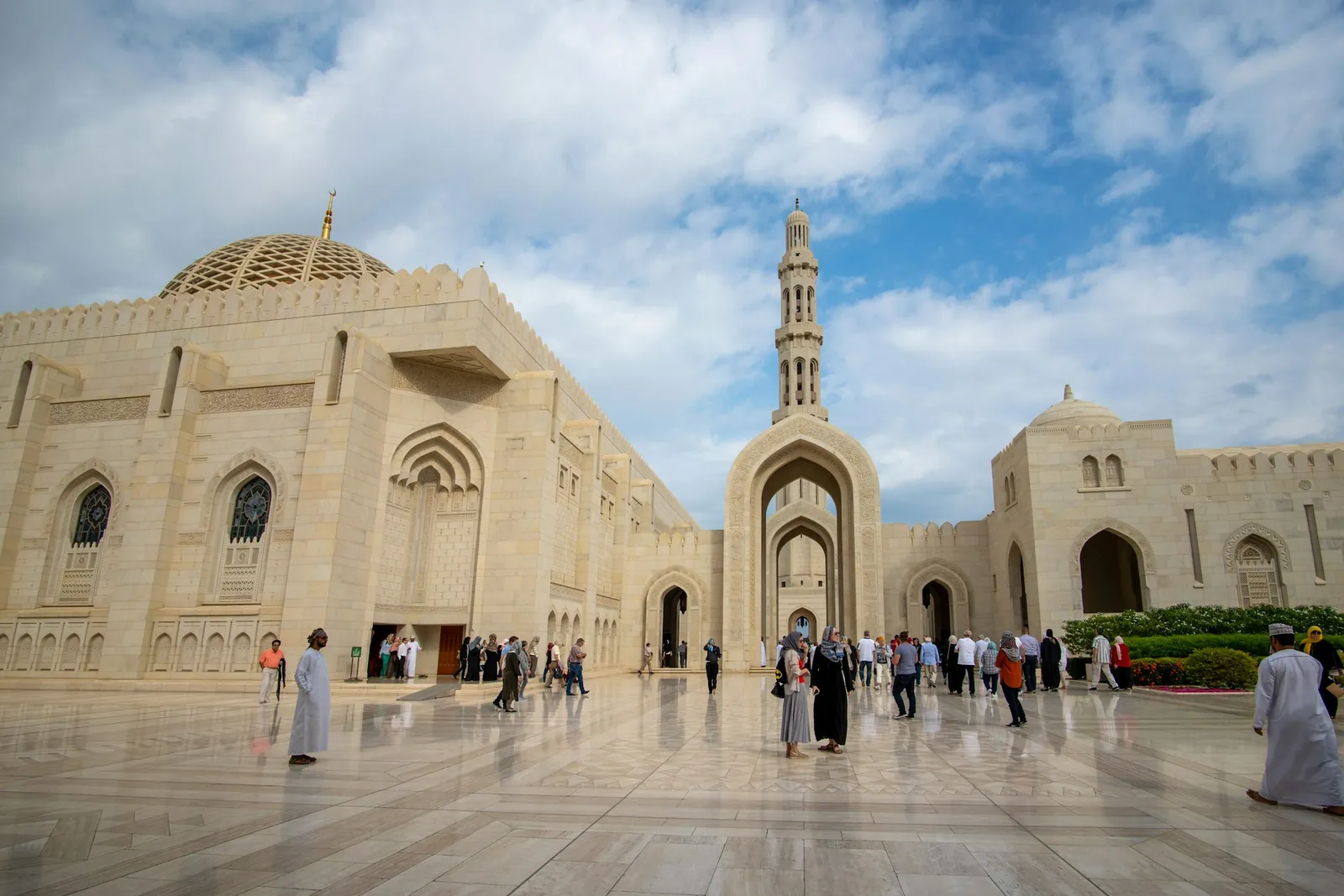 Life in oman