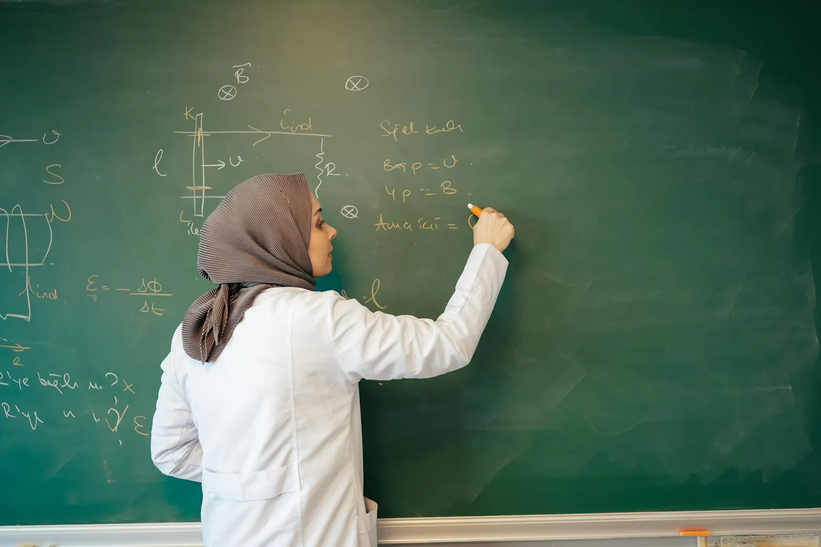 Kuwait Teacher
