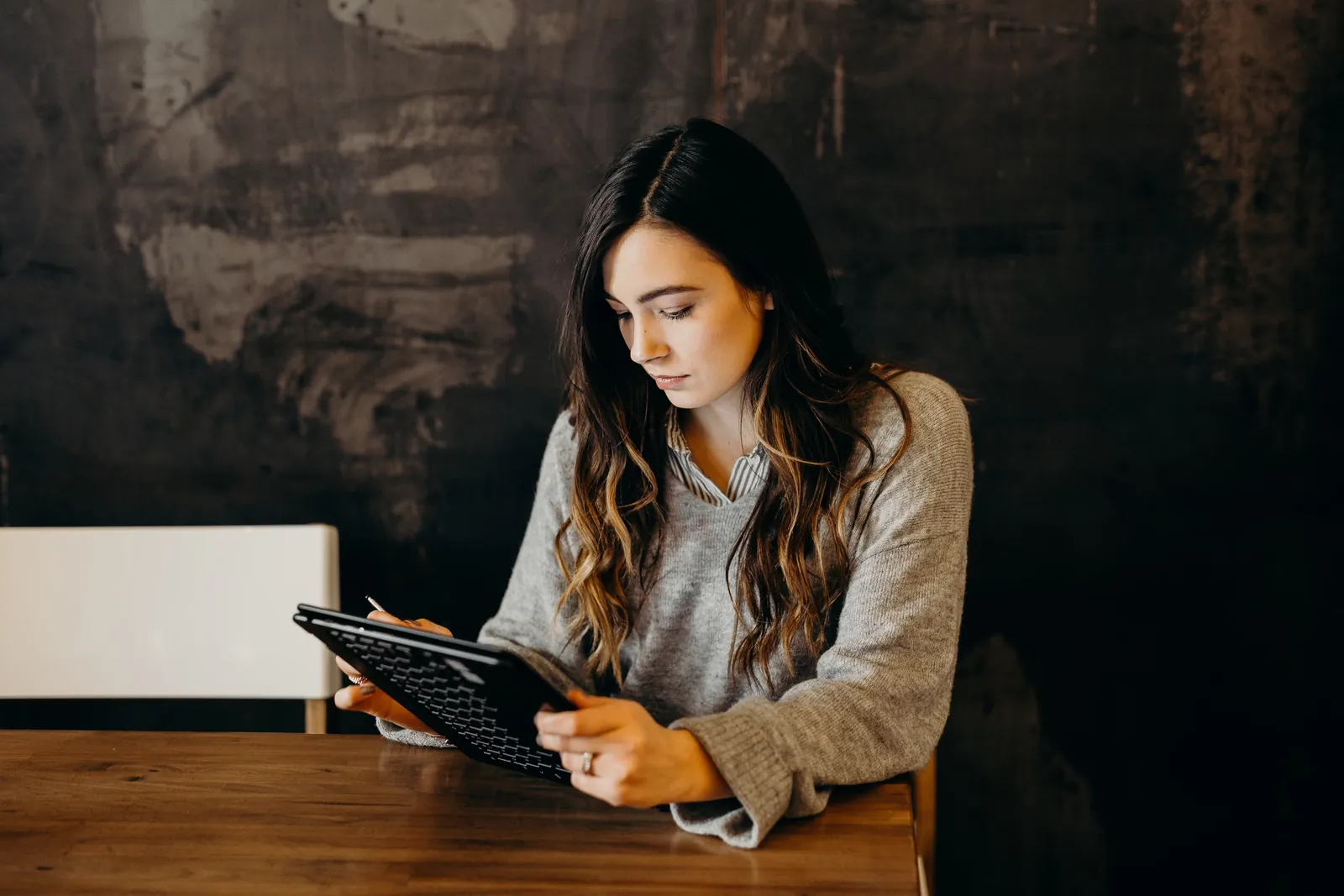 Researching salary and benefit for a teaching job abroad